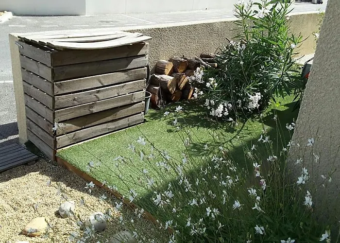Proche Avignon, Pont Du Gard,nuitee Possible Дом отдыха